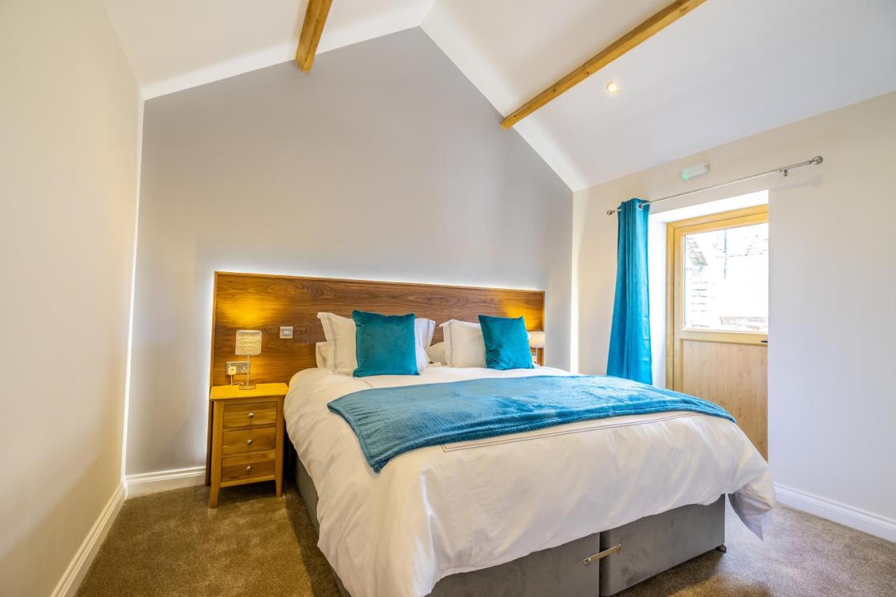Brecks Farm - The Parlour *